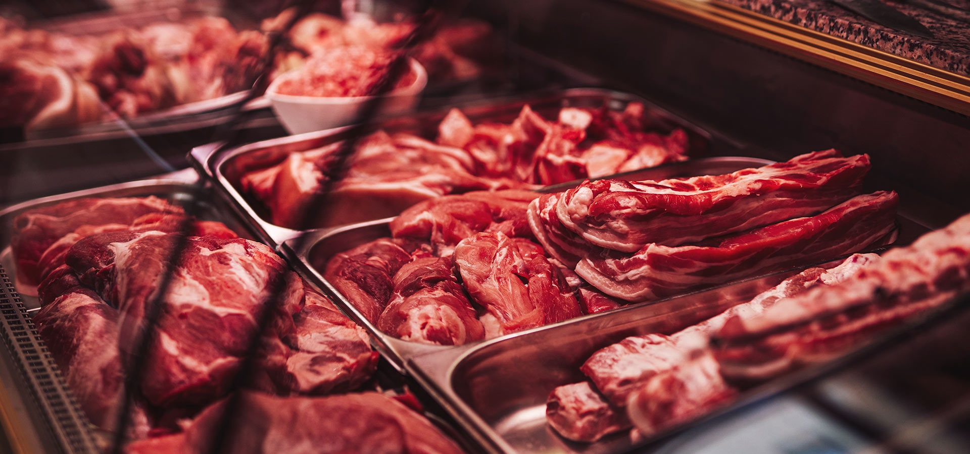 Gereiftes Rindfleisch in der Kühlvitrine